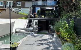 Namaste B&B Wellness & Design